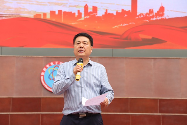 1778570837686667.jpg 校长助理杨永宏讲话.jpg